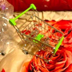 Mini supermarket cart.